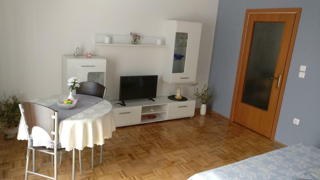 Apartmani Nimcevic Biograd na Moru Kültér fotó