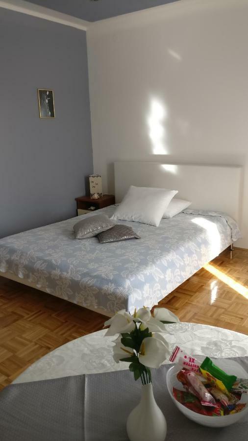 Apartmani Nimcevic Biograd na Moru Kültér fotó